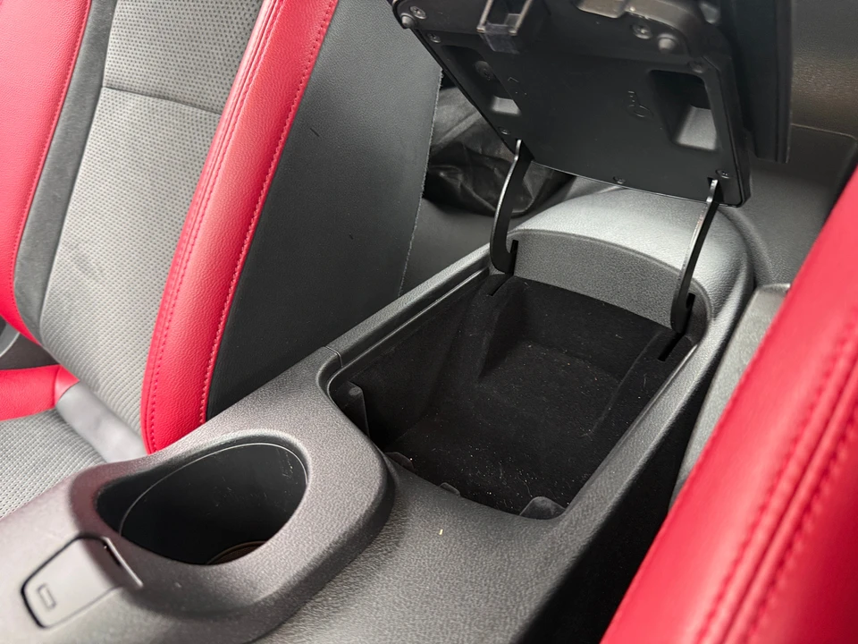 2025 Nissan Z 7th Gen - Image 11 of 31