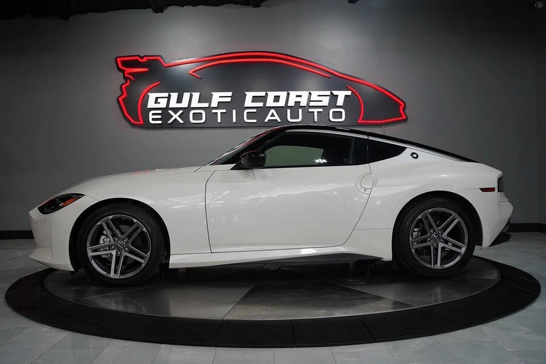 2025 Nissan Z 7th Gen - Image 3 of 31
