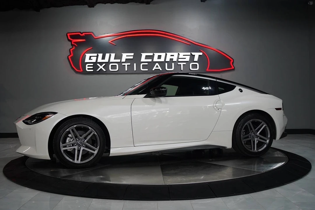 2025 Nissan Z 7th Gen - Image 2 of 31