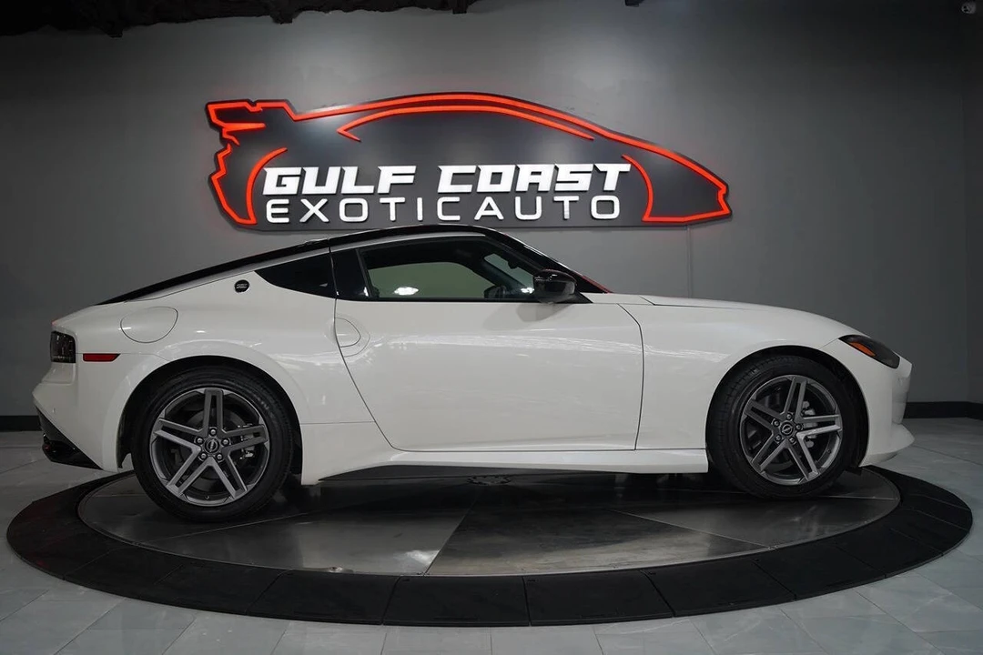 2025 Nissan Z 7th Gen - Image 9 of 31