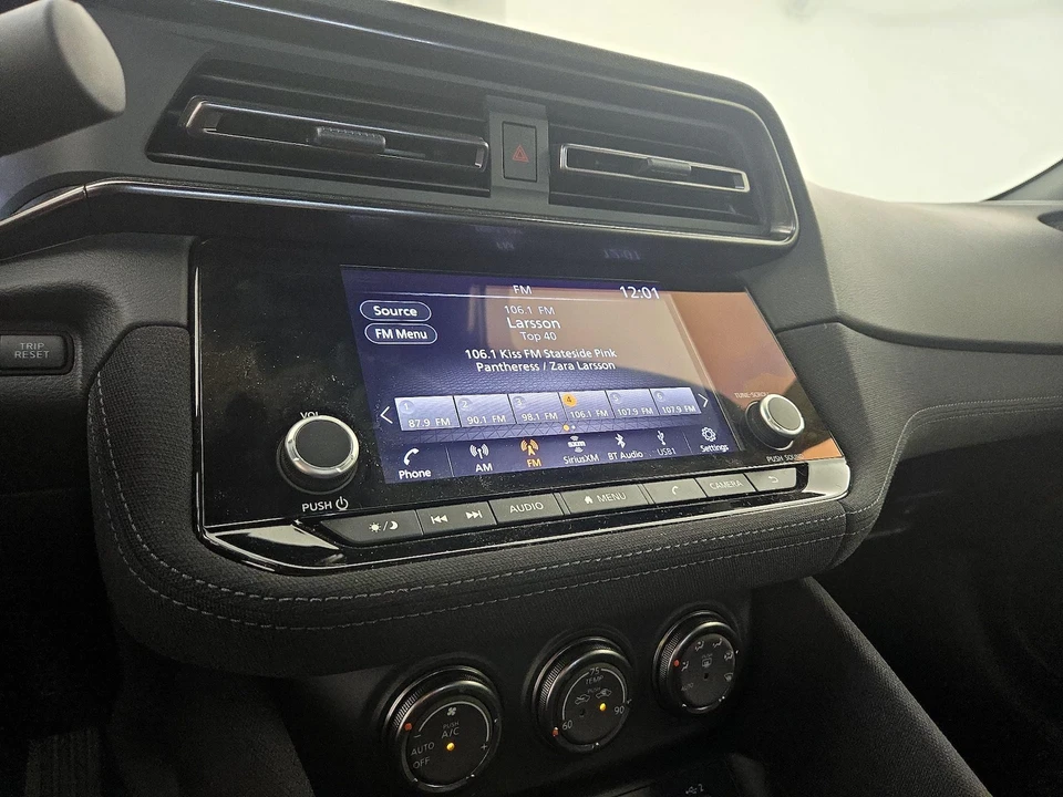 2025 Nissan Z 7th Gen - Image 17 of 25