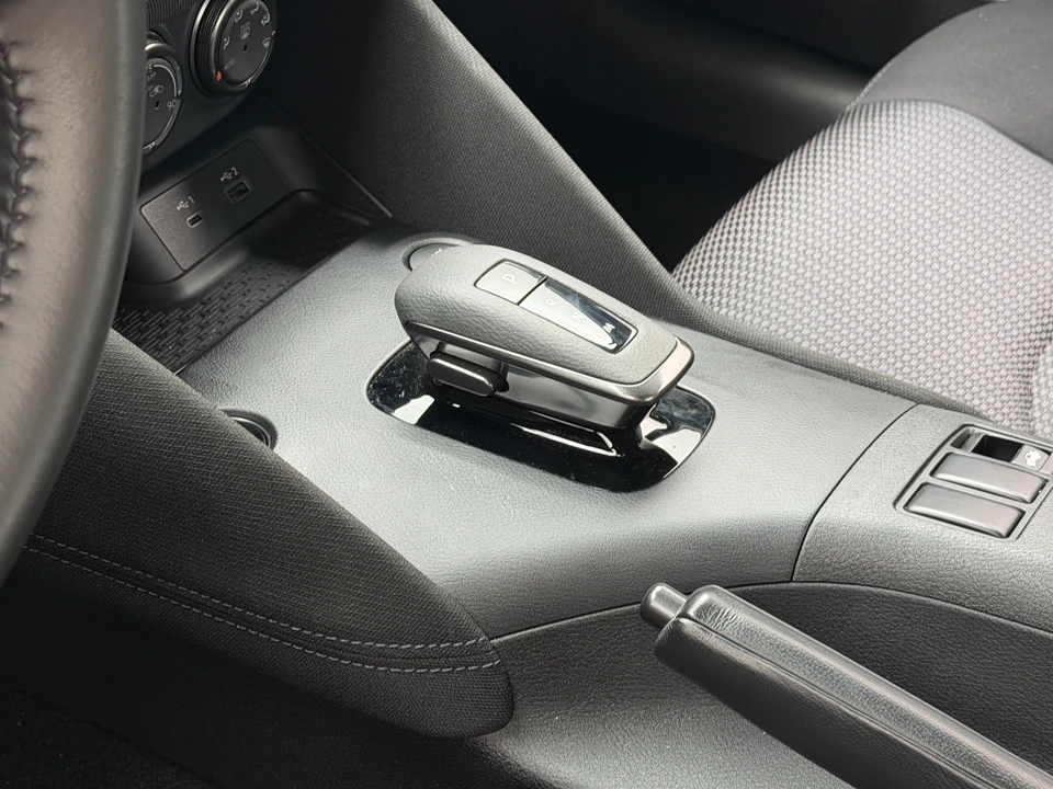 2025 Nissan Z 7th Gen - Image 4 of 31