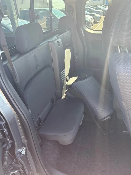 2025 Nissan Frontier 3rd Gen - Image 6 of 12