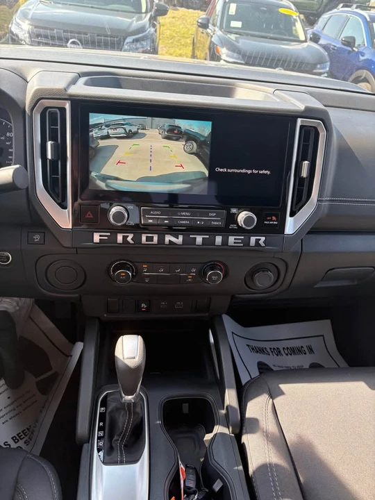 2025 Nissan Frontier 3rd Gen - Image 10 of 12