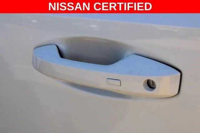 2025 Nissan Kicks - Image 15 of 21