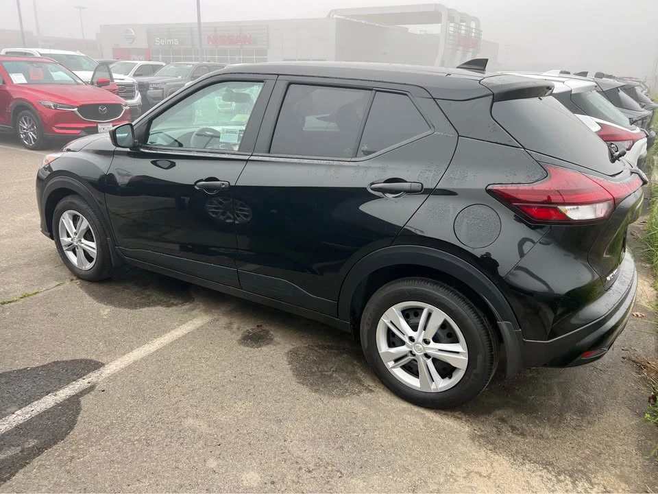 2025 Nissan Kicks - Image 3 of 5