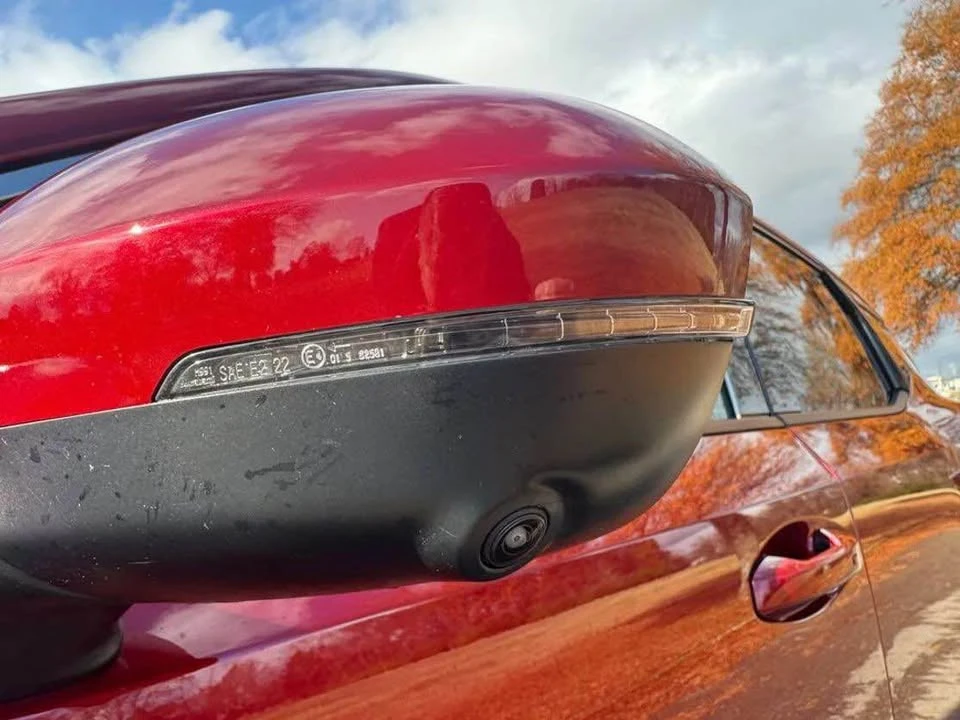 2025 Nissan Kicks - Image 12 of 20