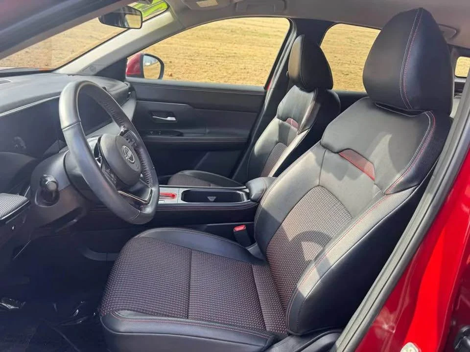 2025 Nissan Kicks - Image 20 of 20