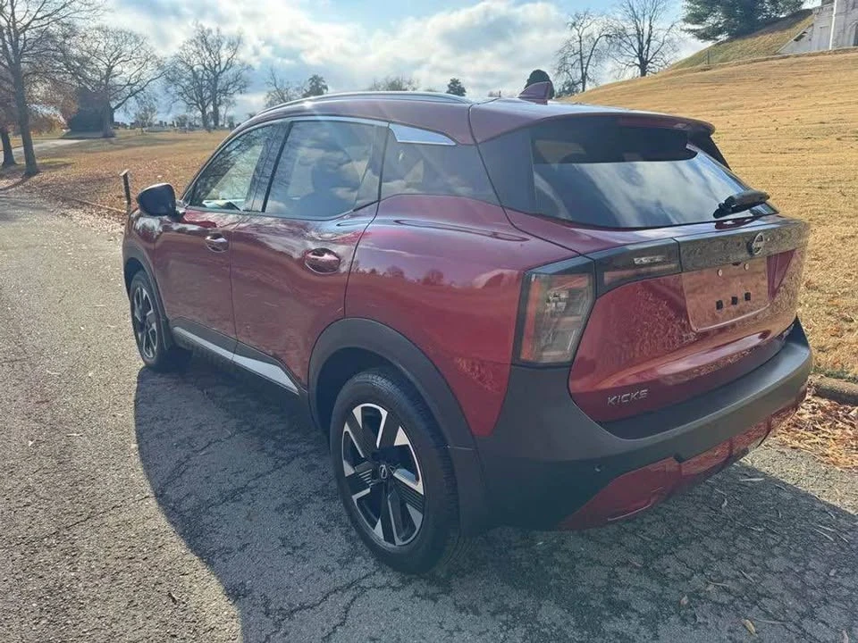 2025 Nissan Kicks - Image 3 of 20