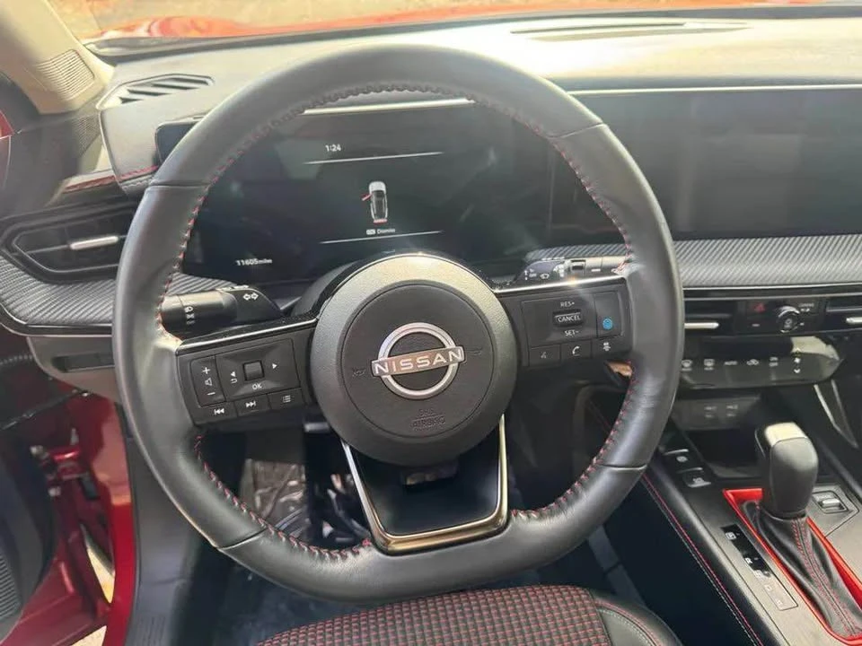 2025 Nissan Kicks - Image 14 of 20