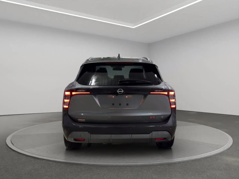 2025 Nissan Kicks - Image 5 of 19