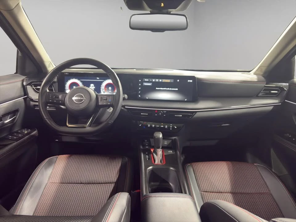 2025 Nissan Kicks - Image 12 of 19