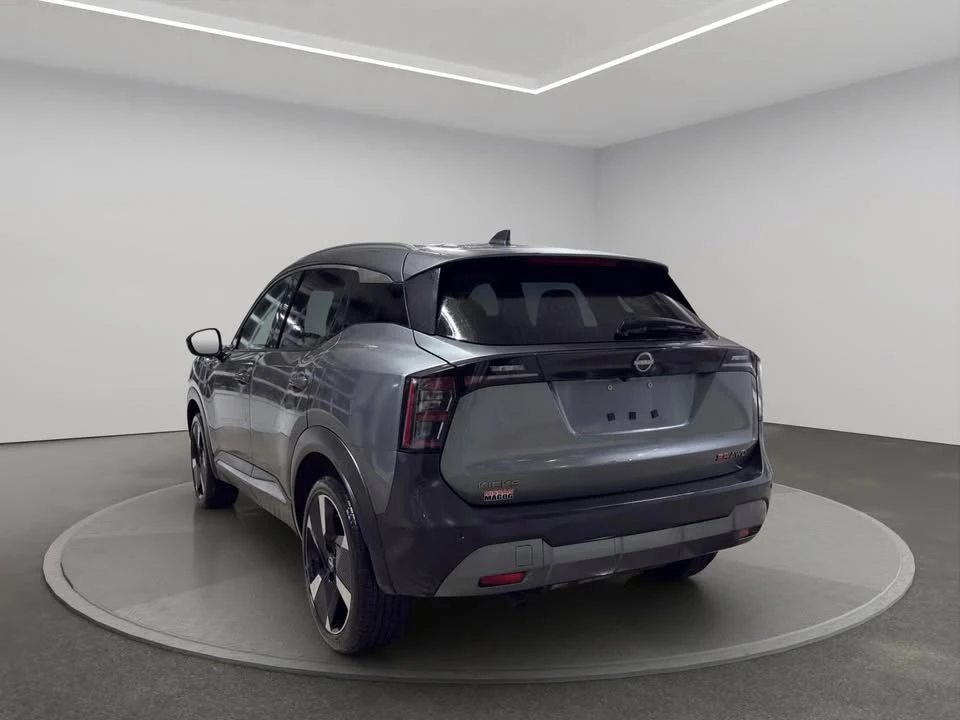 2025 Nissan Kicks - Image 4 of 19