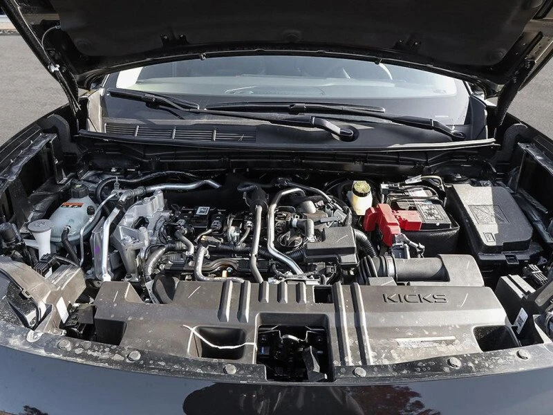 2025 Nissan Kicks - Image 6 of 20