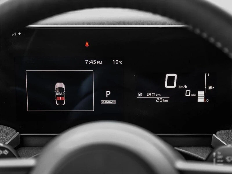 2025 Nissan Kicks - Image 14 of 20