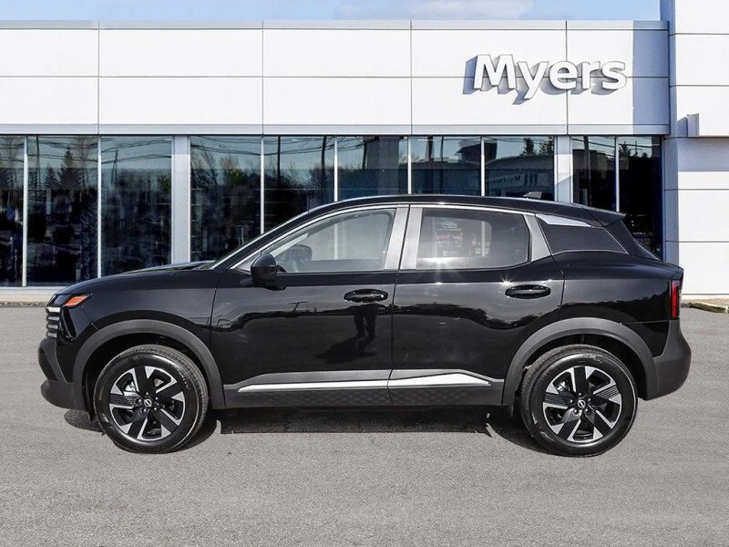 2025 Nissan Kicks - Image 3 of 20