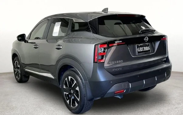 2025 Nissan Kicks - Image 6 of 12