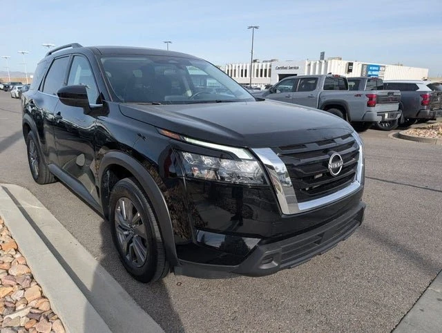 2025 Nissan Pathfinder 5th Gen - Image 2 of 7