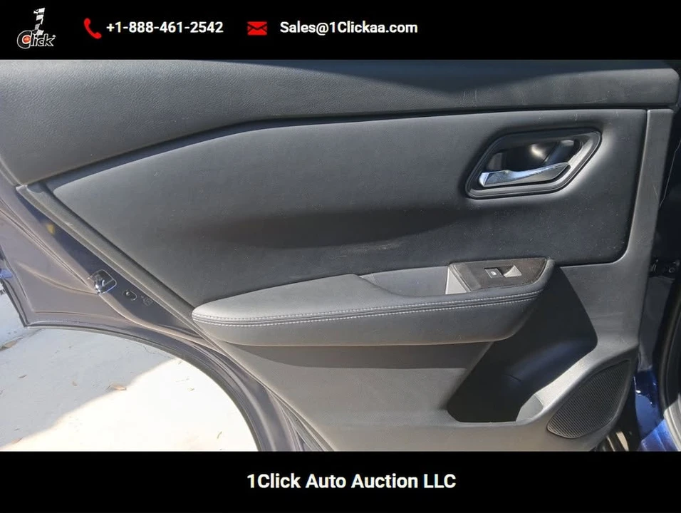 2025 Nissan Rogue - Image 12 of 20