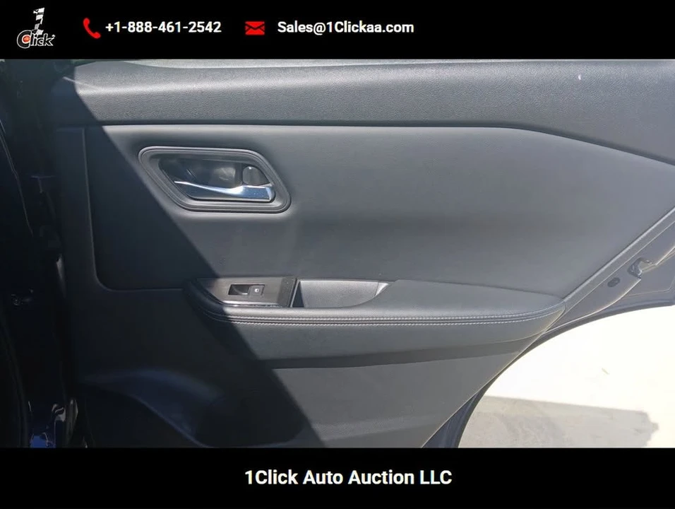 2025 Nissan Rogue - Image 16 of 20
