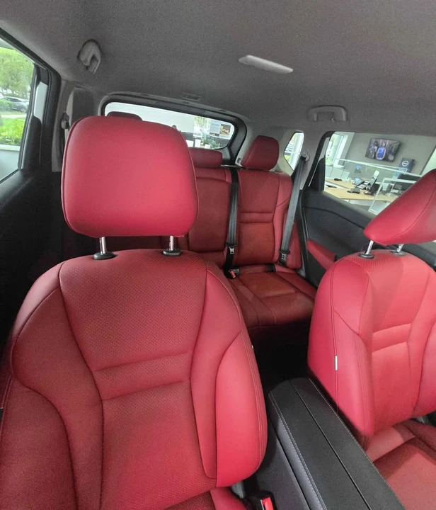 2025 Nissan Rogue - Image 8 of 14
