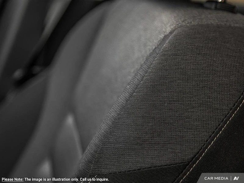 2025 Nissan Rogue - Image 15 of 20