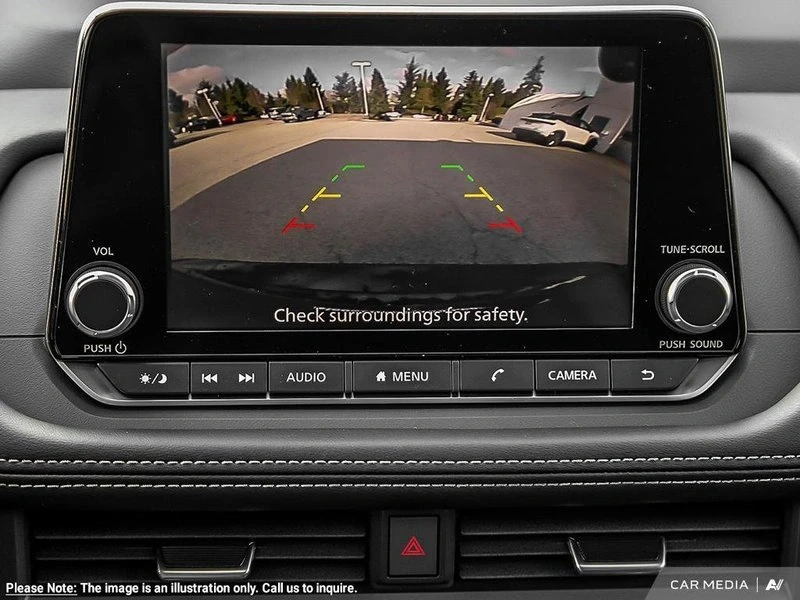 2025 Nissan Rogue - Image 18 of 20