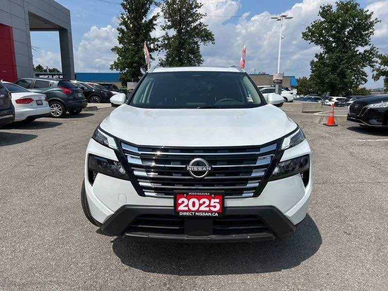 2025 Nissan Rogue - Image 2 of 10
