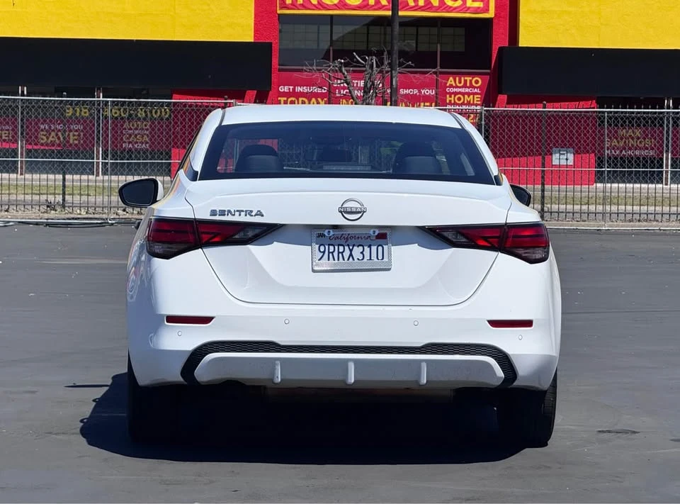 2025 Nissan Sentra 8th Gen - Image 7 of 15
