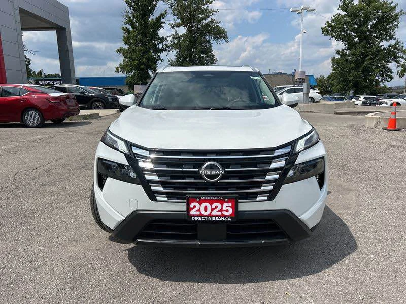 2025 Nissan Rogue - Image 3 of 15