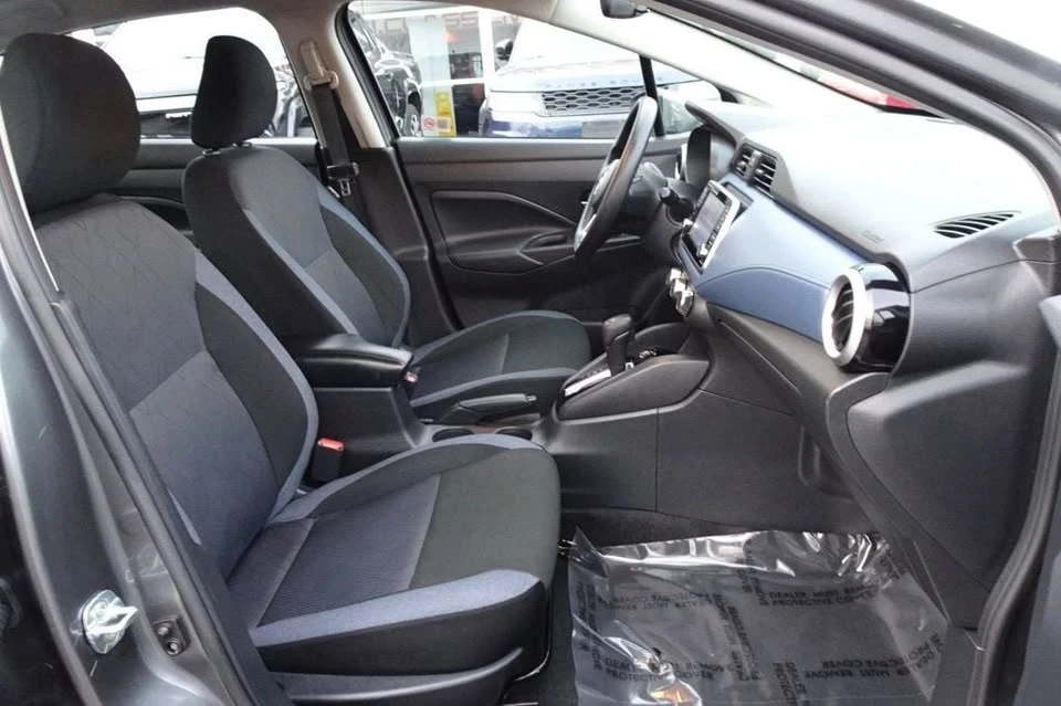 2025 Nissan Versa - Image 10 of 17