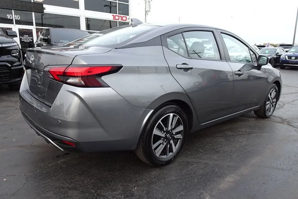 2025 Nissan Versa - Image 7 of 17