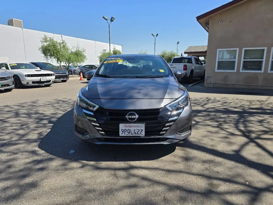 2025 Nissan Versa - Image 5 of 20