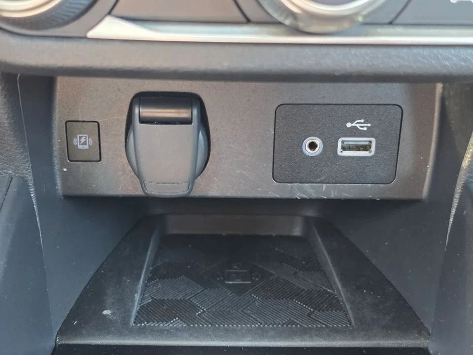 2025 Nissan Versa - Image 4 of 20