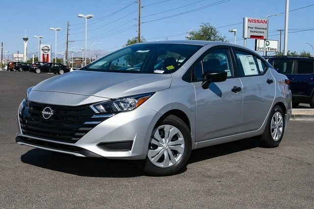 2025 Nissan Versa - Image 10 of 20