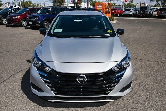 2025 Nissan Versa - Image 9 of 20