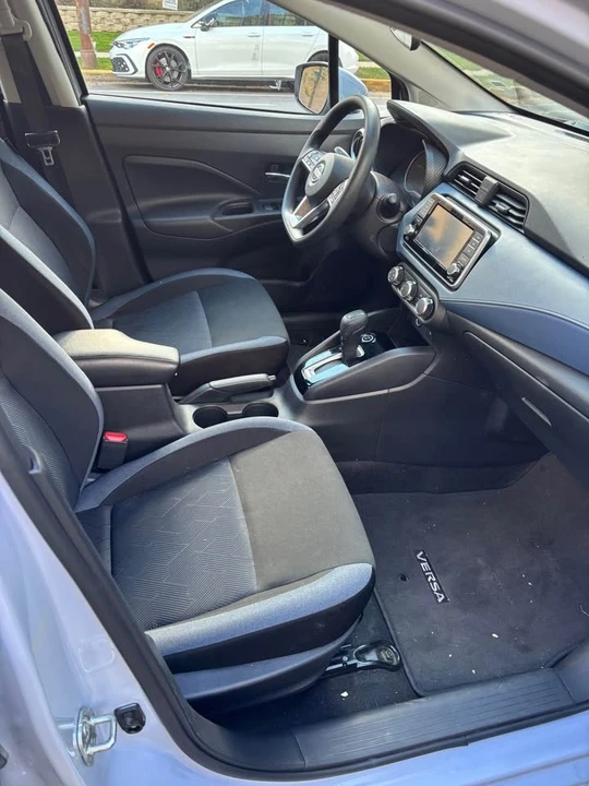 2025 Nissan Versa - Image 5 of 12