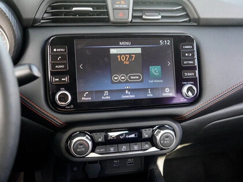 2025 Nissan Versa - Image 17 of 20