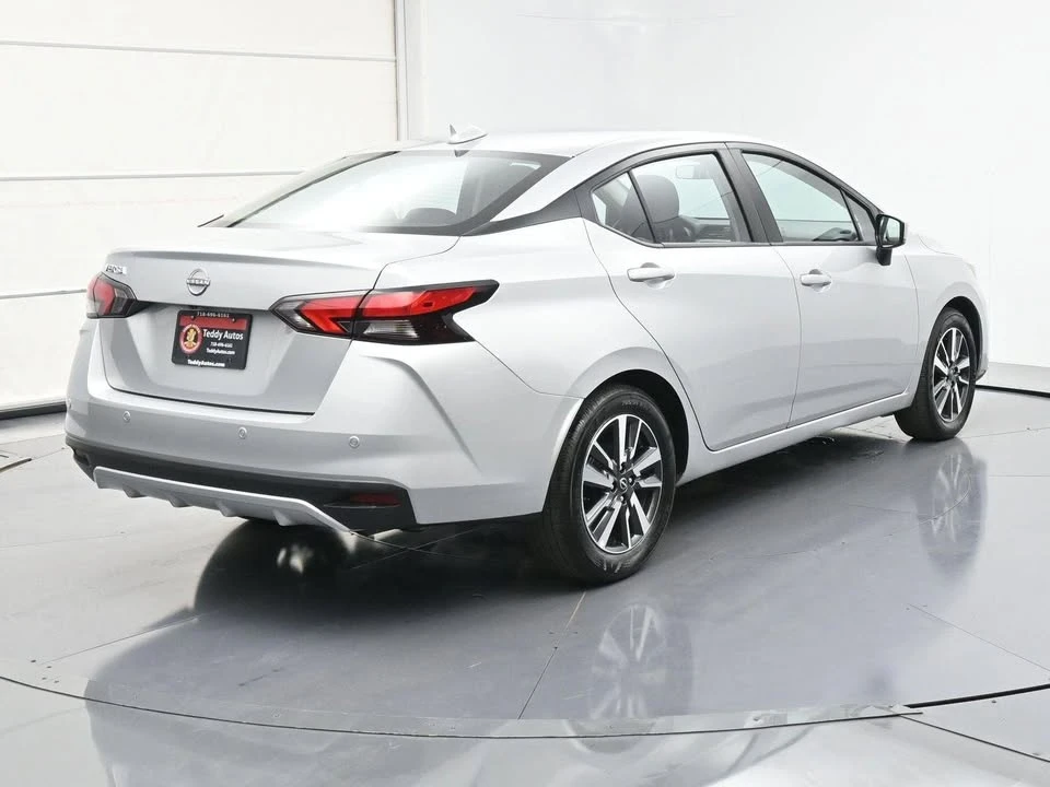 2025 Nissan Versa - Image 17 of 19