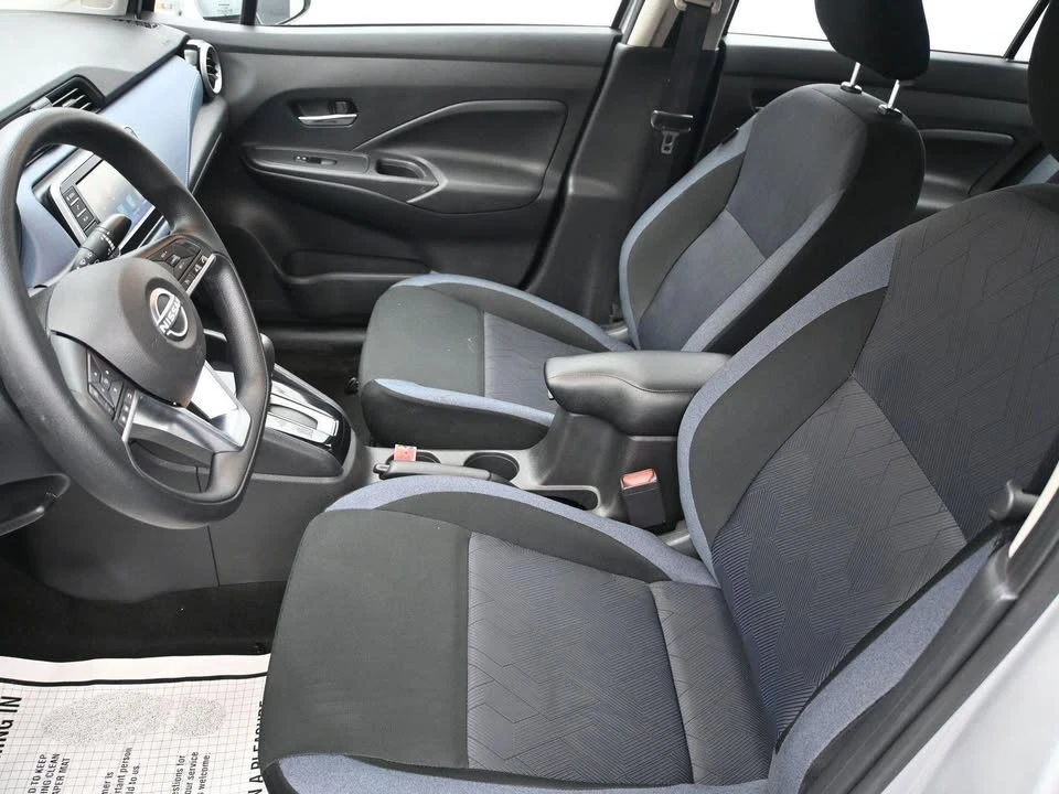 2025 Nissan Versa - Image 8 of 19