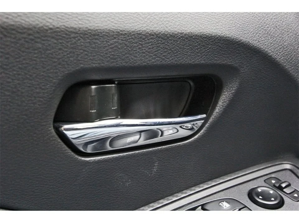 2025 Nissan Versa - Image 14 of 20