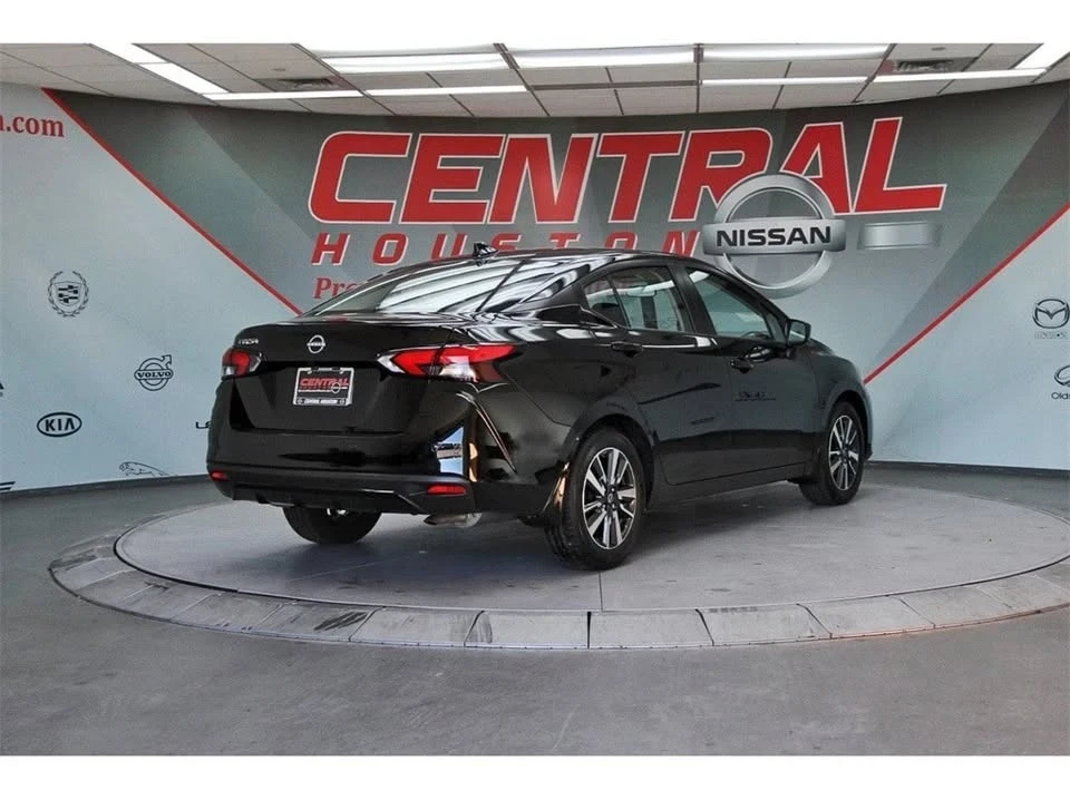 2025 Nissan Versa - Image 5 of 20