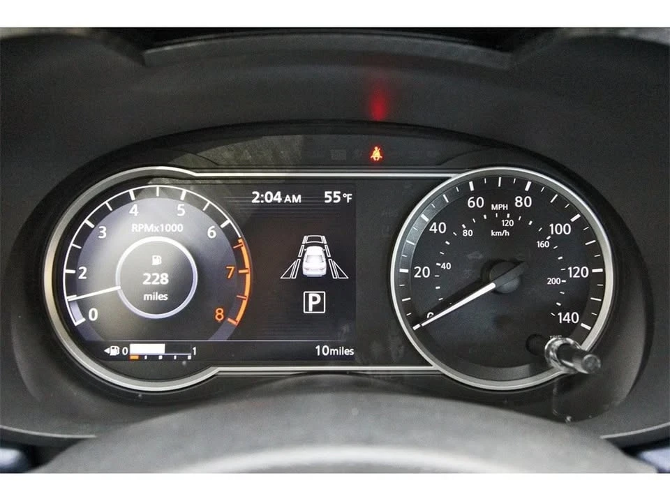 2025 Nissan Versa - Image 12 of 20