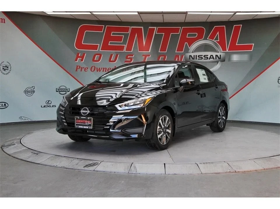 2025 Nissan Versa - Image 2 of 20