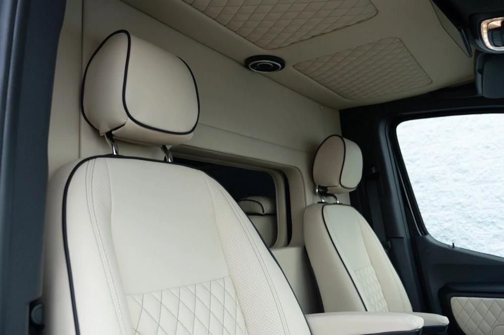 2025 Mercedes-Benz VS30 Sprinter - Image 4 of 9