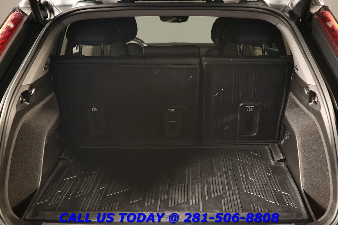 2025 Cadillac Optiq - Image 24 of 24