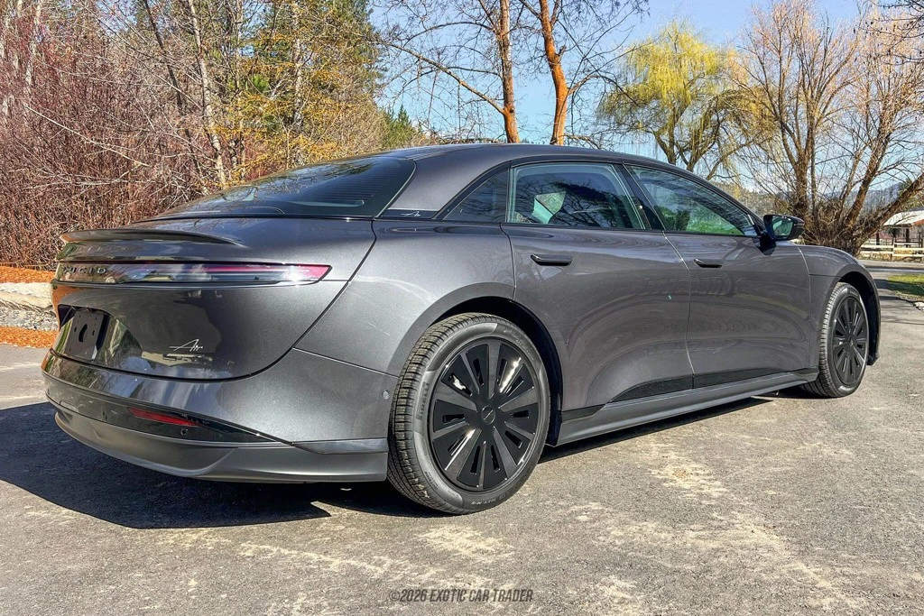 2025 Lucid Air - Image 8 of 12