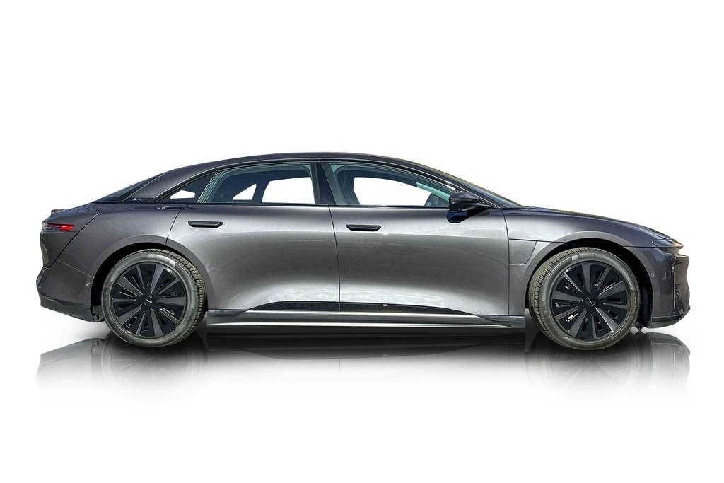 2025 Lucid Air - Image 2 of 12