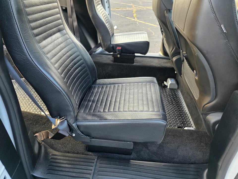 2025 Honda Odyssey - Image 20 of 21