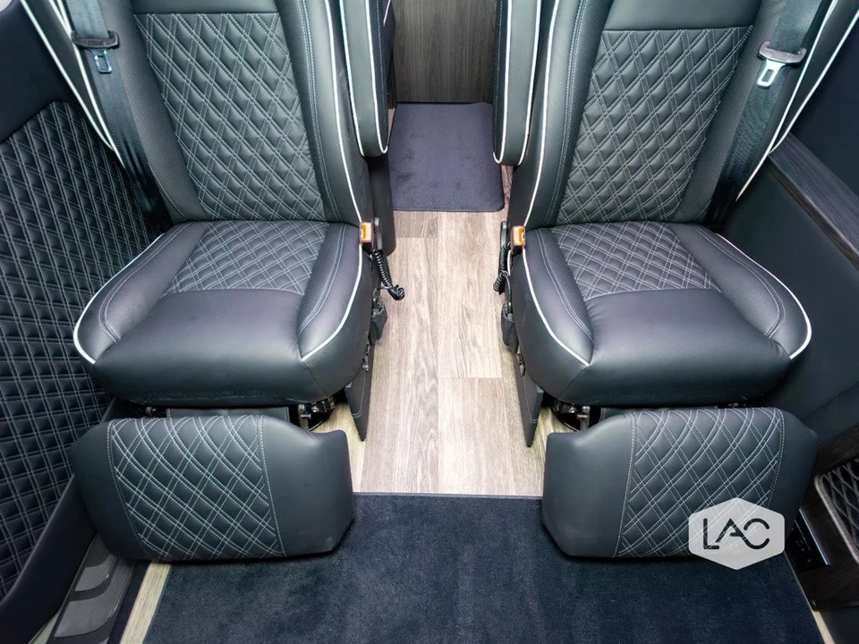 2025 Mercedes-Benz VS30 Sprinter - Image 12 of 12